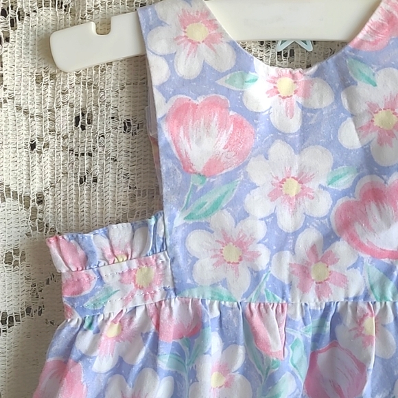 Vintage One Piece Pastel Flowered Outfit - Picture 2 of 8